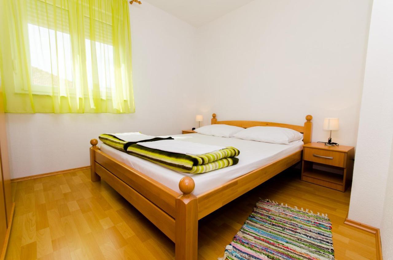Ciovo View Apartments โอครูกกอร์นญี ภายนอก รูปภาพ