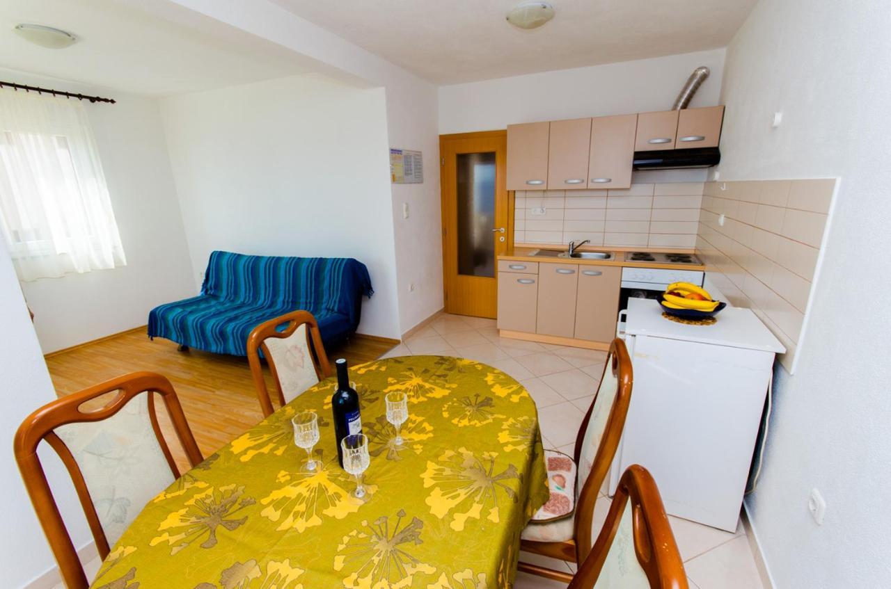 Ciovo View Apartments โอครูกกอร์นญี ภายนอก รูปภาพ