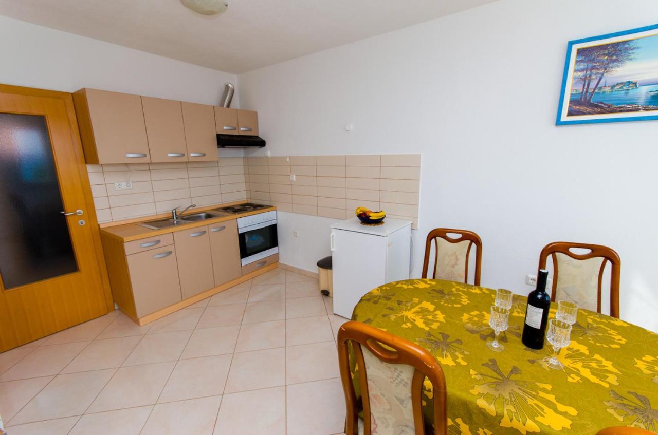 Ciovo View Apartments โอครูกกอร์นญี ภายนอก รูปภาพ
