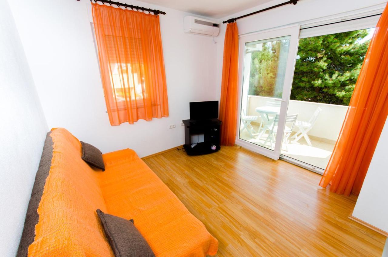 Ciovo View Apartments โอครูกกอร์นญี ภายนอก รูปภาพ